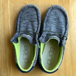 Pre-owned Boys Wally Hey Dude-size US Y2